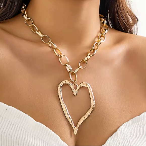 Big Large Heart Pendant Necklace Choker 18”+2” extension - Picture 1 of 7